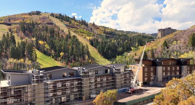 3267 W Deer Hollow Road 4105, Park City, UT 84060