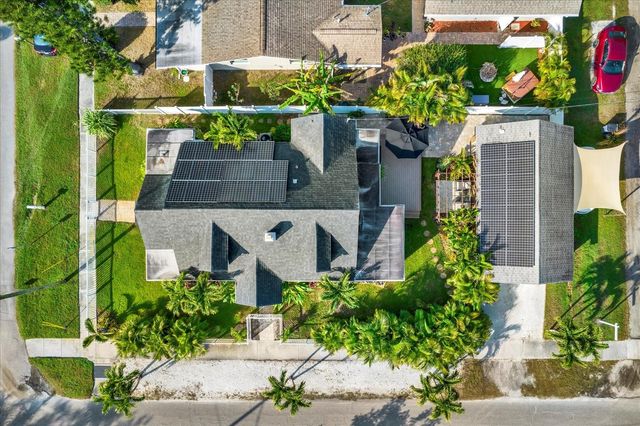 5201 18TH AVENUE S, Gulfport, FL 33707