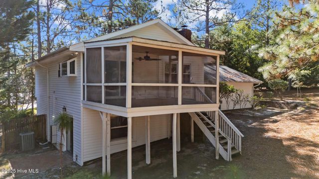 5 Halter Place, Pinehurst, NC 28374