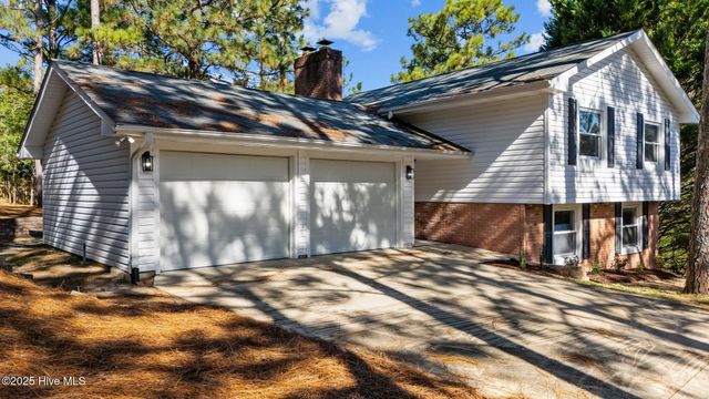 5 Halter Place, Pinehurst, NC 28374