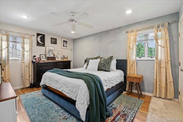 215 N Boston Avenue, Massapequa, NY 11758