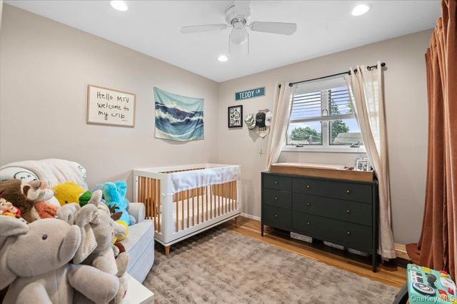 215 N Boston Avenue, Massapequa, NY 11758