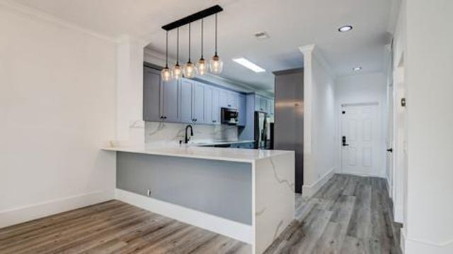 6784 Via Regina, Boca Raton, FL 33433