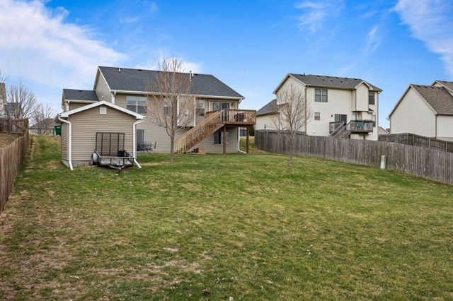 5918 NW 106th Street, Johnston, IA 50131