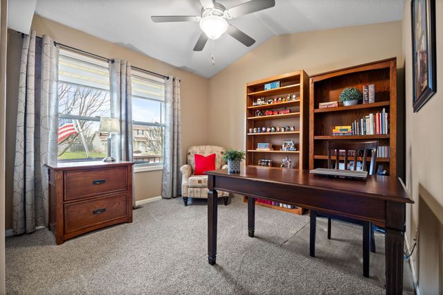 5918 NW 106th Street, Johnston, IA 50131