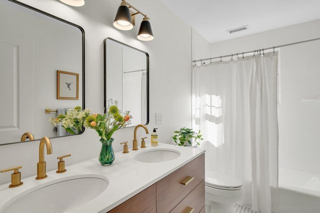 56 Bartlett Street 56, Watertown, MA 02472