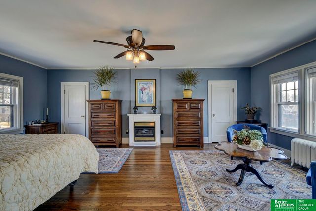 101 N 54 Street, Omaha, NE 68132