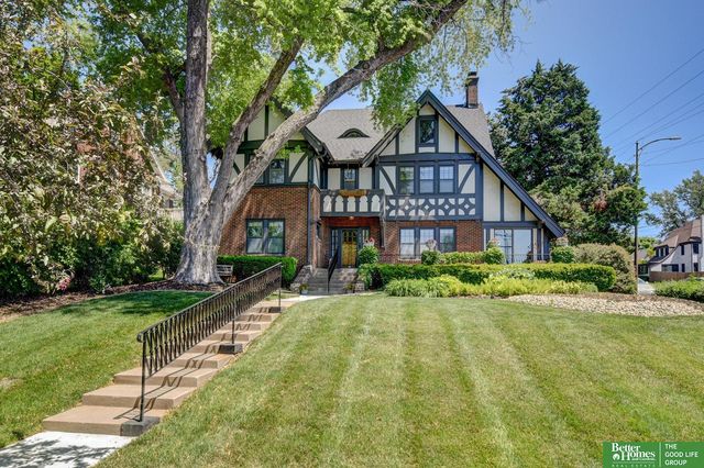 101 N 54 Street, Omaha, NE 68132