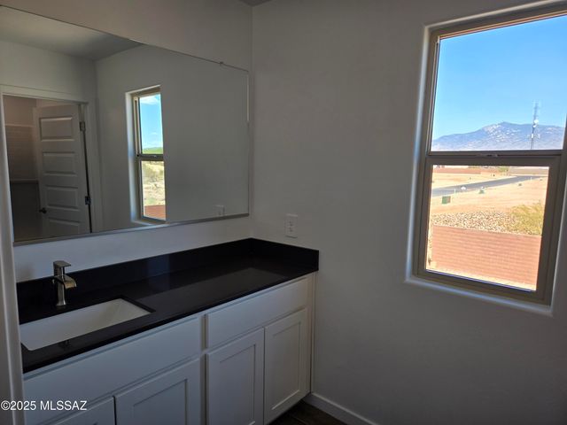 14138 E Canidae Drive E, Vail, AZ 85641