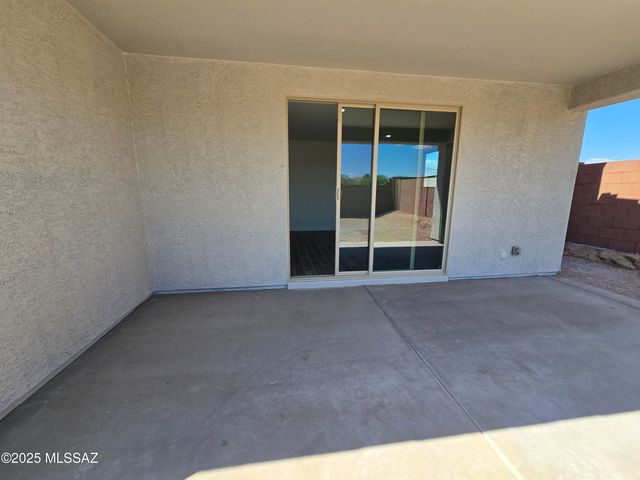 14138 E Canidae Drive E, Vail, AZ 85641