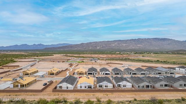 14138 E Canidae Drive E, Vail, AZ 85641