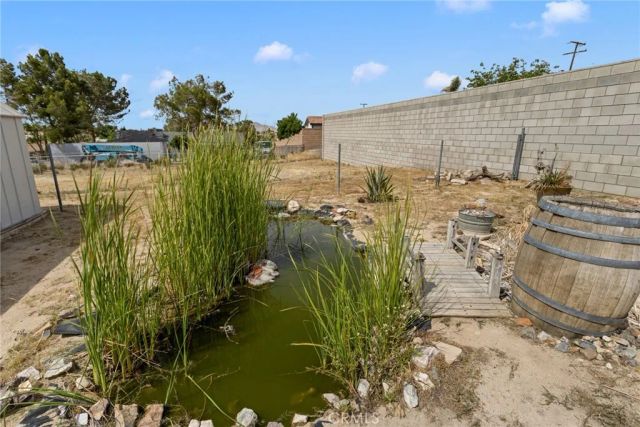 16670 Sholic Street, Victorville, CA 92395