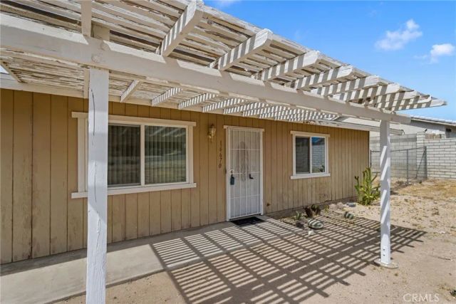 16670 Sholic Street, Victorville, CA 92395