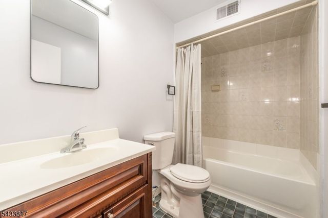 131 McPeek Rd, Andover Twp., NJ 07848