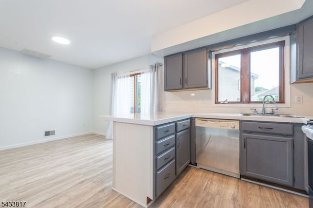131 McPeek Rd, Andover Twp., NJ 07848