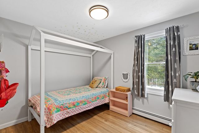 114 Meadow St, Carver, MA 02330