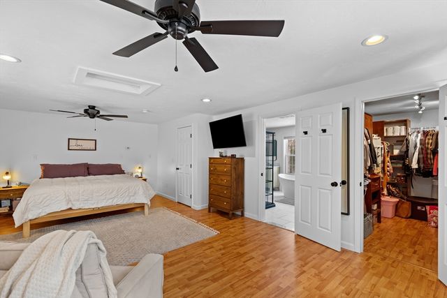 114 Meadow St, Carver, MA 02330