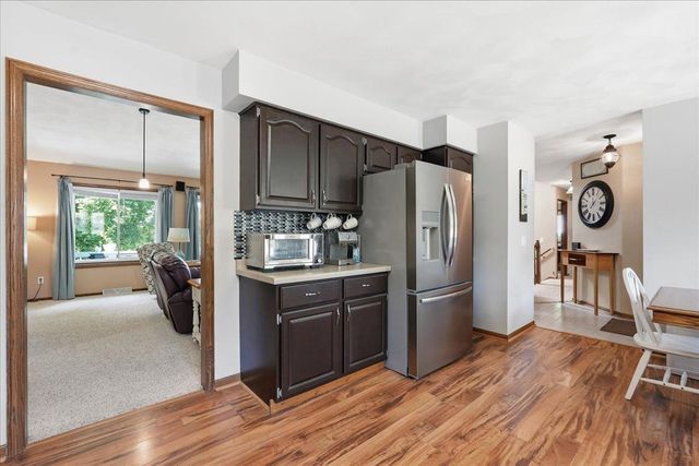 416 Stoneridge Terrace, Deforest, WI 53532