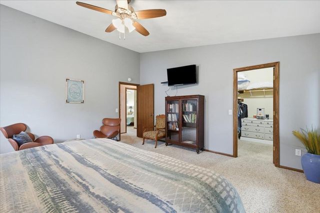 416 Stoneridge Terrace, Deforest, WI 53532