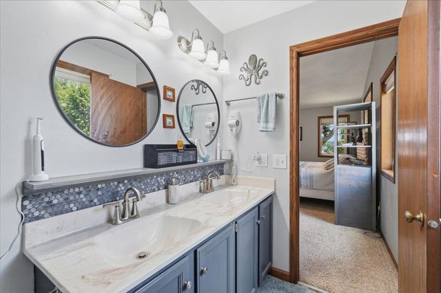 416 Stoneridge Terrace, Deforest, WI 53532