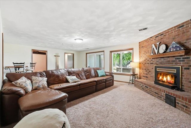 416 Stoneridge Terrace, Deforest, WI 53532
