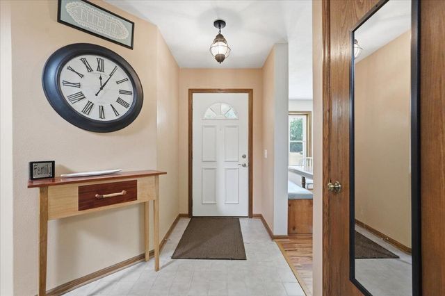 416 Stoneridge Terrace, Deforest, WI 53532