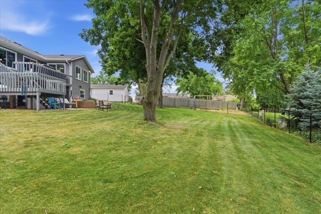 416 Stoneridge Terrace, Deforest, WI 53532