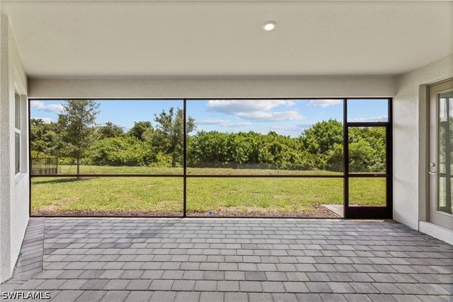 1587 Double Eagle TRL, Naples, FL 34120