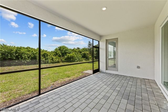 1587 Double Eagle TRL, Naples, FL 34120