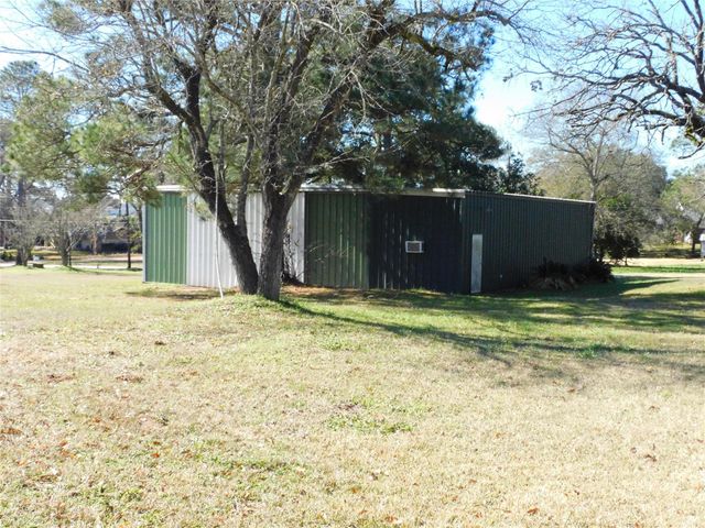 2408 Gun And Rod Road, Brenham, TX 77833