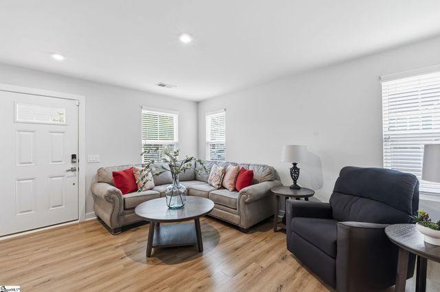 216 Shepley Street, Fountain Inn, SC 29644