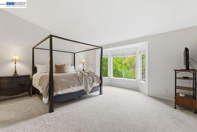 540 Ivy Pointe Circle, San Ramon, CA 94582