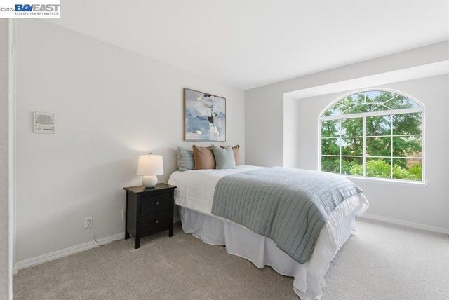 540 Ivy Pointe Circle, San Ramon, CA 94582