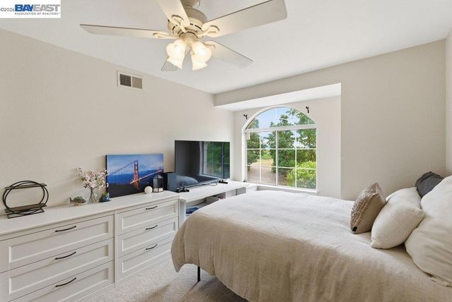 540 Ivy Pointe Circle, San Ramon, CA 94582