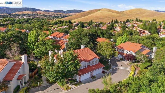 540 Ivy Pointe Circle, San Ramon, CA 94582