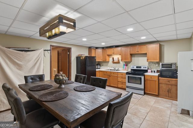 151 Glenloch Parkway, Stockbridge, GA 30281