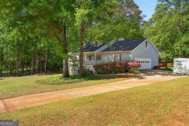 151 Glenloch Parkway, Stockbridge, GA 30281