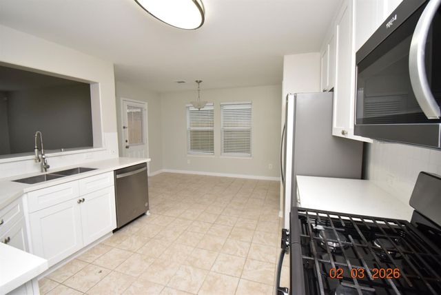 1110 Lasso Court, Alvin, TX 77511