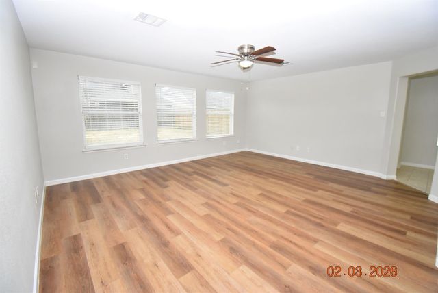 1110 Lasso Court, Alvin, TX 77511