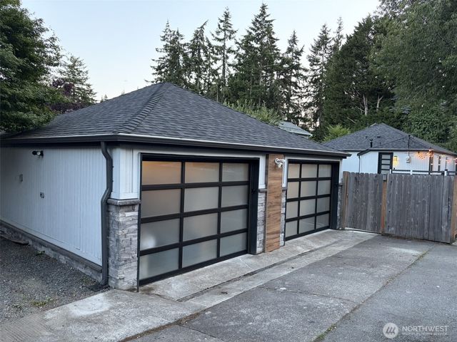 13758 3rd Avenue NW, Seattle, WA 98177