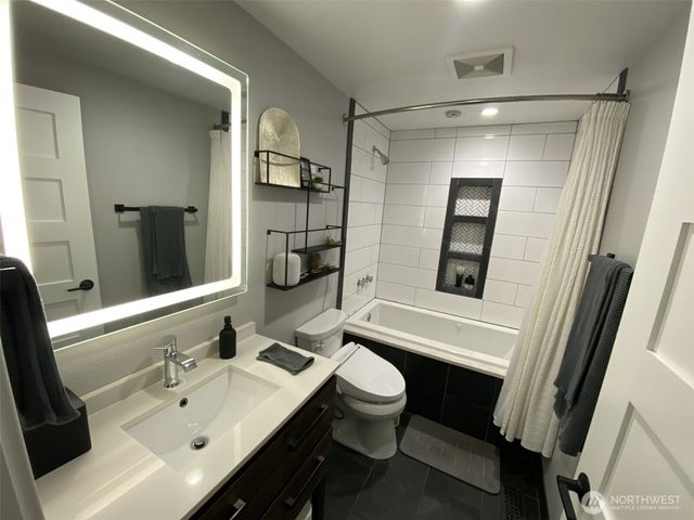 13758 3rd Avenue NW, Seattle, WA 98177