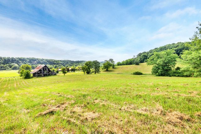 5185 Old Harding Rd, Franklin, TN 37064