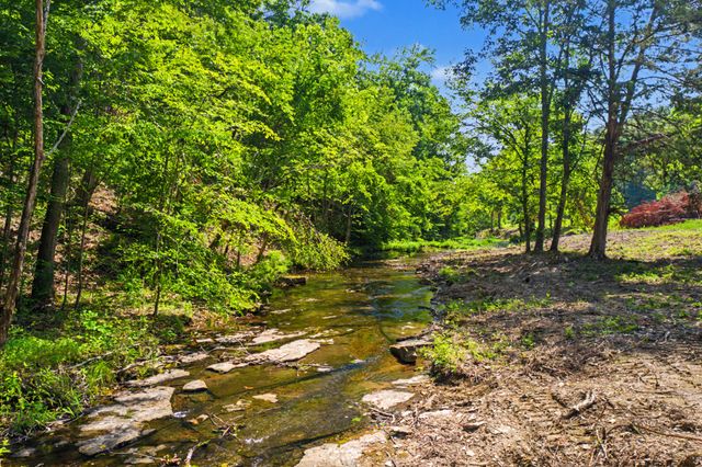 5185 Old Harding Rd, Franklin, TN 37064