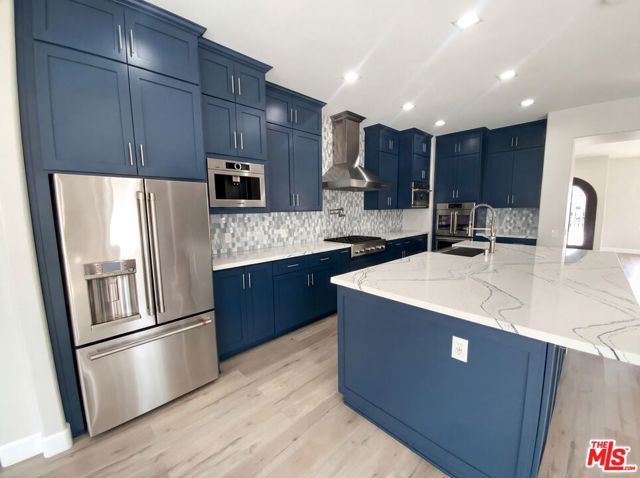 12798 N Rim Way, Rancho Cucamonga, CA 91739