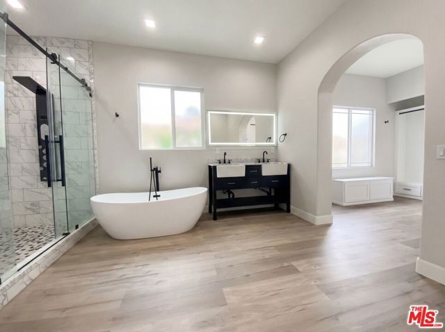 12798 N Rim Way, Rancho Cucamonga, CA 91739