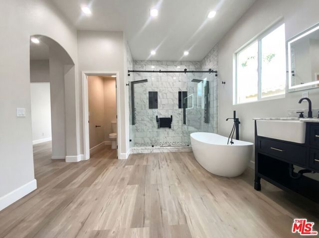 12798 N Rim Way, Rancho Cucamonga, CA 91739