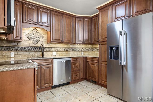 7227 Cranston Drive, Affton, MO 63123