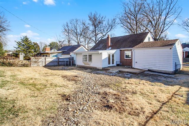 7227 Cranston Drive, Affton, MO 63123