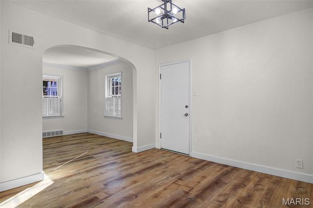 7227 Cranston Drive, Affton, MO 63123