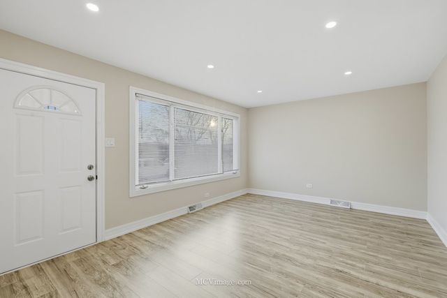 2754 E 127th Street, Chicago, IL 60633